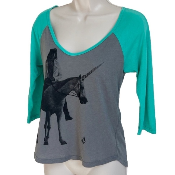 Pacsun Volcom Scoop Neck Raglan Sleeve Unicorn Traveler Top Gray Turquoise S - Picture 2 of 6